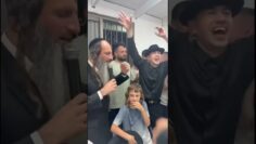 הרב מאור קריו עם ששון שאולוב שמחה וריקודים תשפו