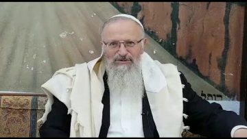 פרטי: [ID: 5xUgqt9jhH4] Youtube Automatic