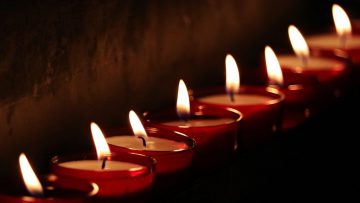tea-lights-2223898_1280