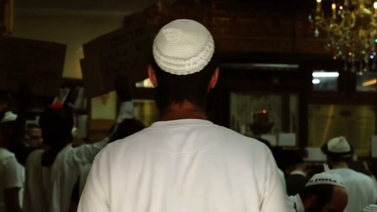 גם אם הדרך מחופה בסכינים ניסע לאומן לראש השנה