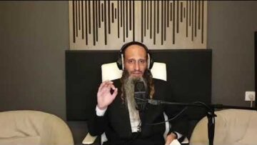 מדברים מרבי נחמן מברסלב משלים מהנחל נובע כוחו של המלח