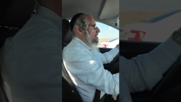 מה כל כך הפריע ליוונים?