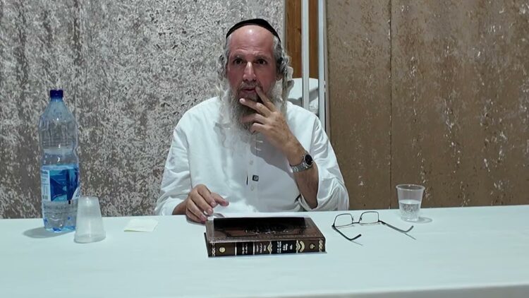 צדיקים במיתתם קרויים חיים