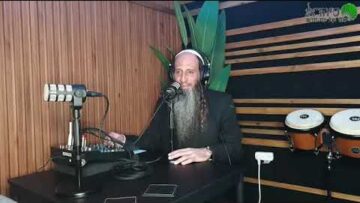 מדברים מרבי נחמן מברסלב דילוג של שמחה חודש אדר פורים