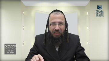 איך יתכן שאדם מוצא פת בפסח והיא מותרת באכילה ?-
